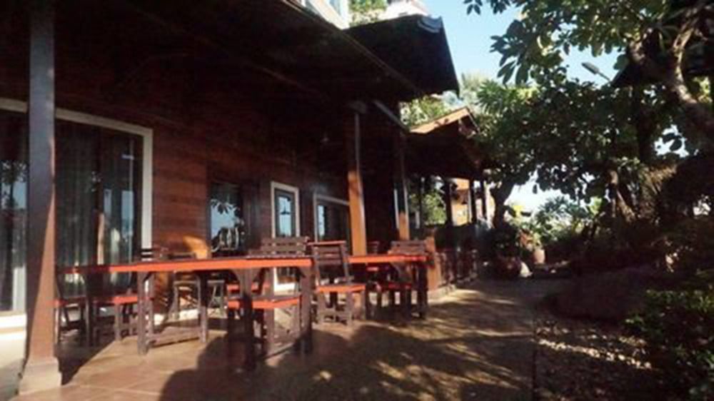 Seasons Riverside Hotel Vientiane Exterior photo